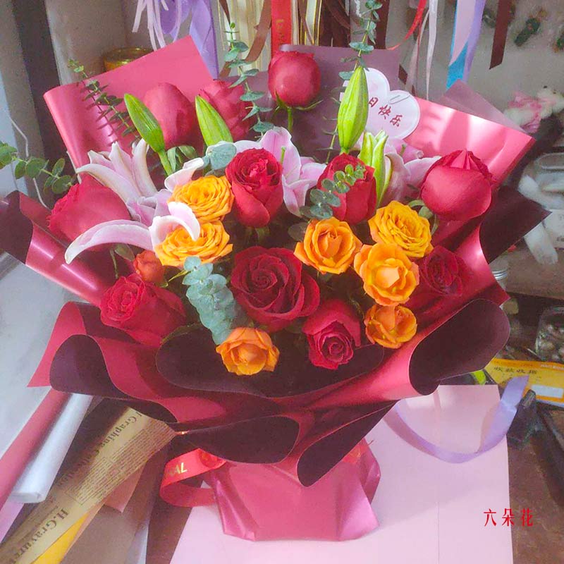 11朵红玫瑰2支百合多头玫瑰,爱人青春永驻(实拍照)