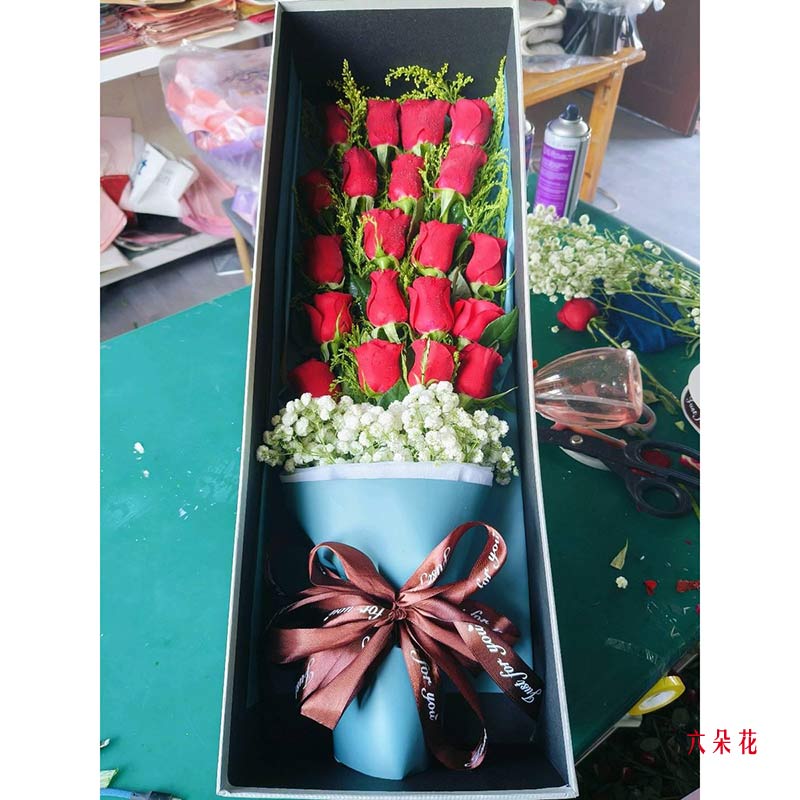 20朵红玫瑰礼盒,一切美好的爱情(实拍照)