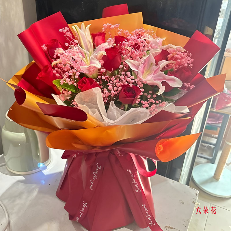 11朵红玫瑰,2支粉色多头百合,对你感情专一(实拍照)