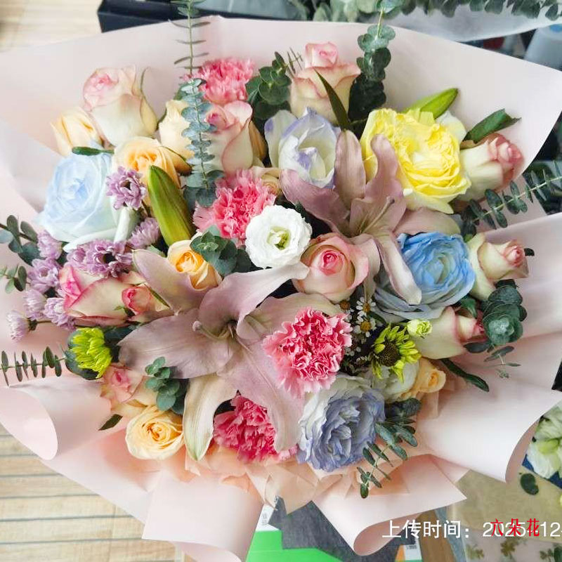 19朵玫瑰百合向日葵,顺利如意(实拍照)