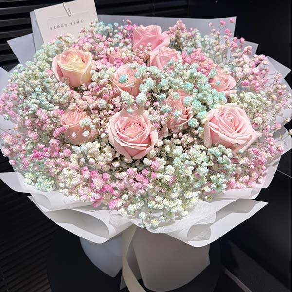 11朵戴安娜粉玫瑰满天星,爱情人生(实拍照)