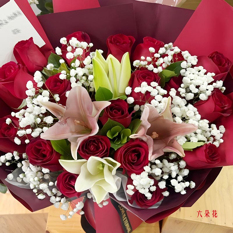 19朵红玫瑰,2支百合,永远的爱恋和幸福(实拍照)