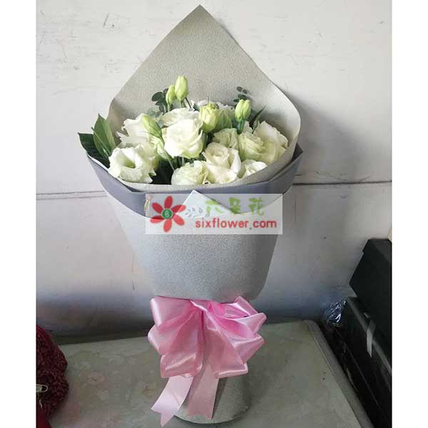 送山西省太原市小店区长治路181号阳光银座小区1栋B座2…的鲜花实拍图