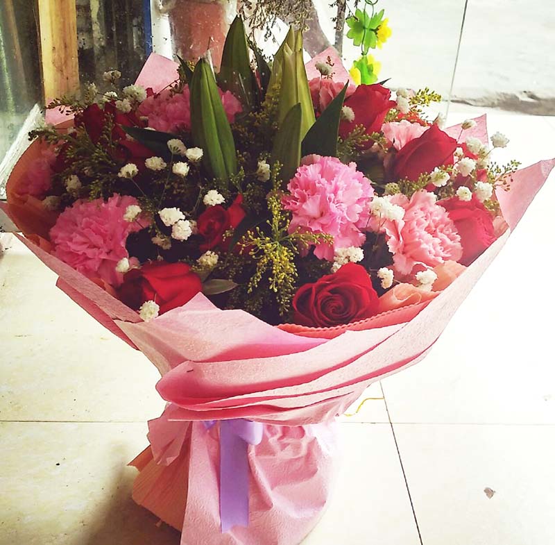 送福州市鼓楼区华林路12号省公安厅上底街宿舍4栋的鲜花实拍图