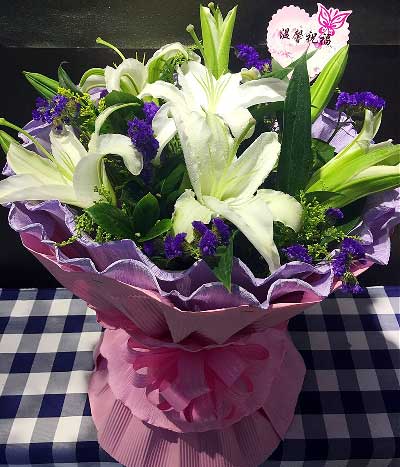 送湖北省孝感市安陆市太白大道139号肖台…的鲜花实拍图