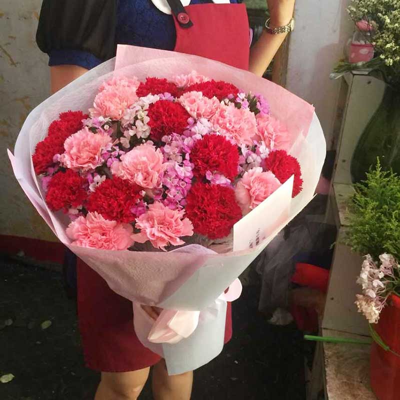 送长春市为民街爱琴湾假日酒店…的鲜花实拍图