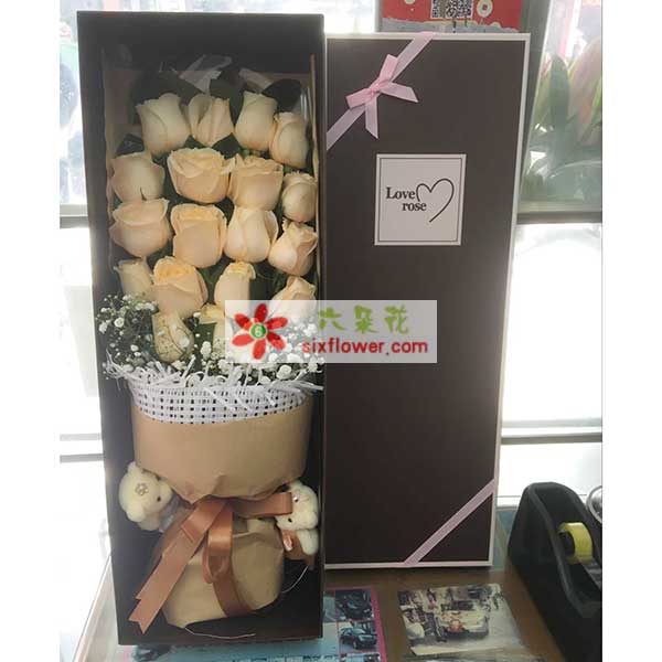 送广东清远市清城区凤城街道小市人民一路恒福上域国际的鲜花实拍图