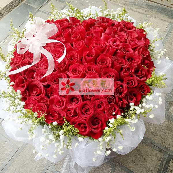 送湖北省襄阳市樊城区春园路盛特小区的鲜花实拍图