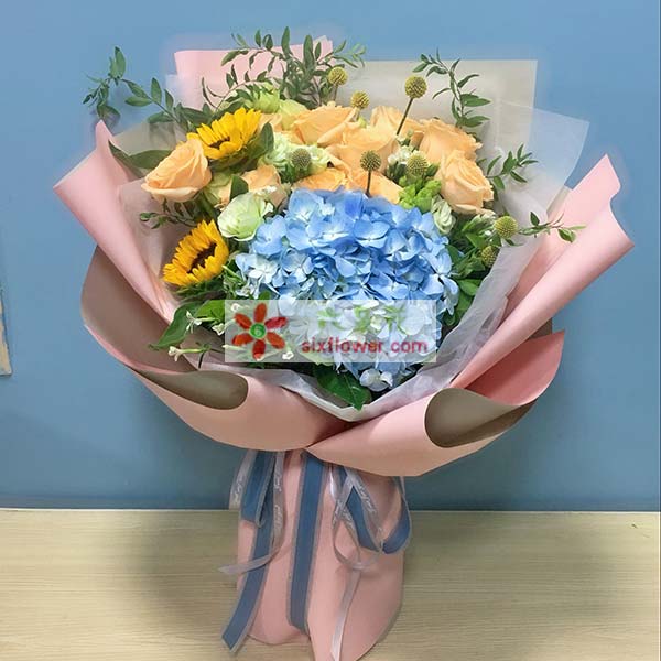 送镇江市檀山路3号鑫韵花苑一号楼二单元1…的鲜花实拍图