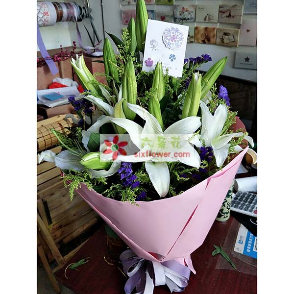 送华蓥市红星西路法院家属院的鲜花实拍图