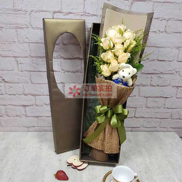 爱你直到一万年/11支白色玫瑰(实拍照)