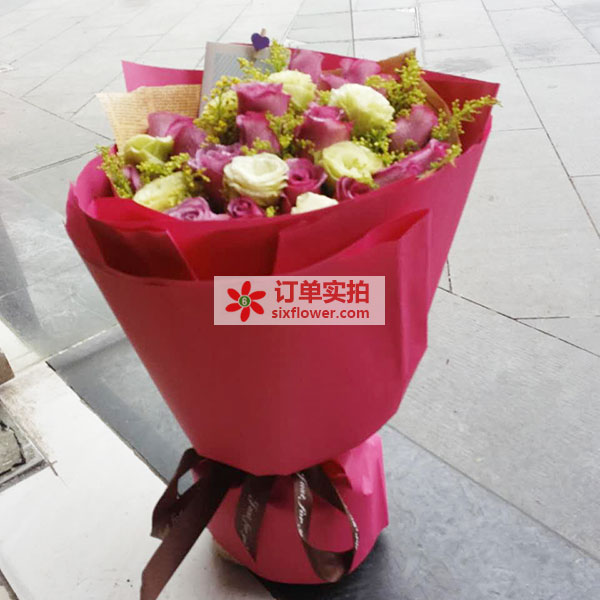 送宁波市北仑区钱塘江中路508号伊…的鲜花实拍图