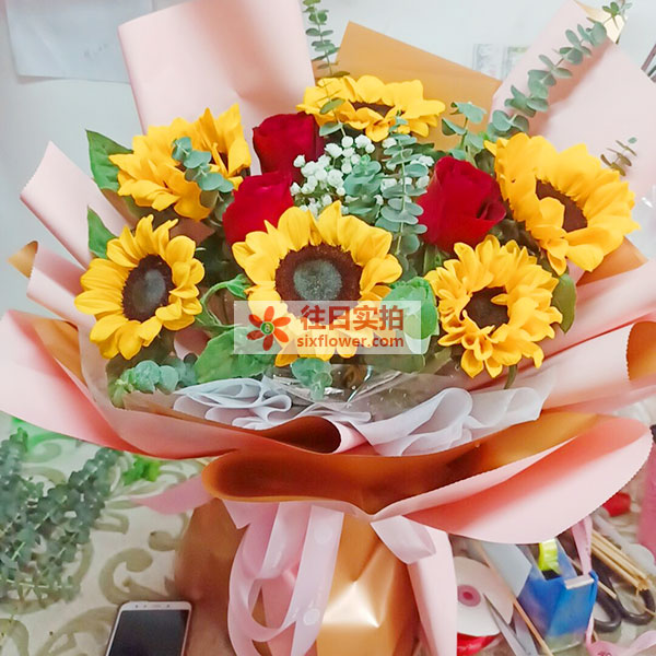 送京山文峰公园南侧…的鲜花实拍图