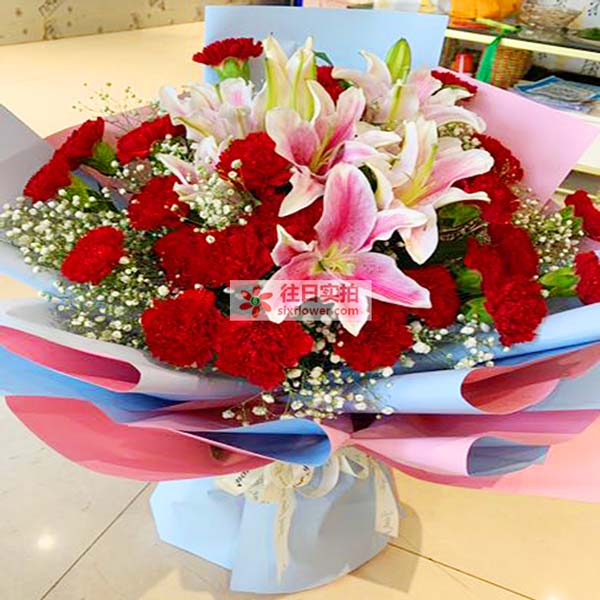 送巴彦淖尔万丰街竞香苑B座的鲜花实拍图