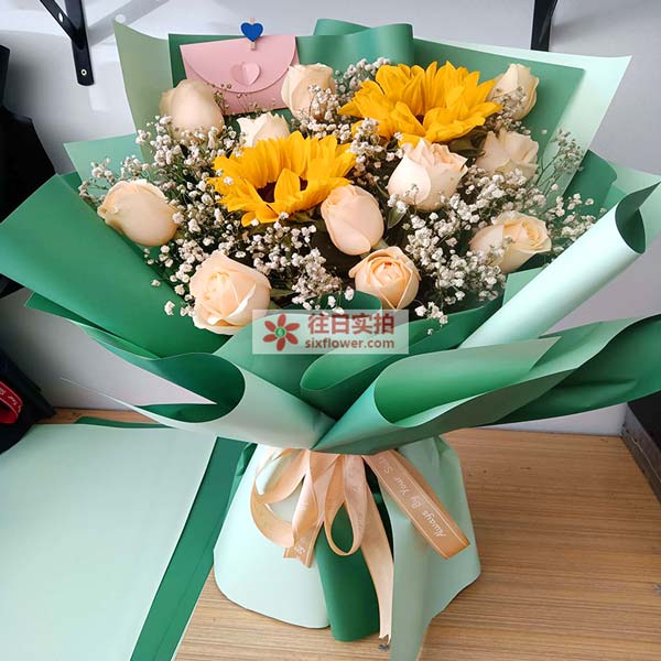 送泰安市泰山区擂鼓石路泰山御园的鲜花实拍图