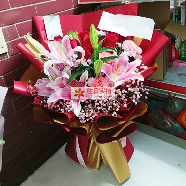 送琼海市嘉积镇天来泉1期的鲜花实拍图