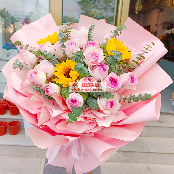 送定西市安定区永定路街道大同巷7号定西卫生学校的鲜花实拍图