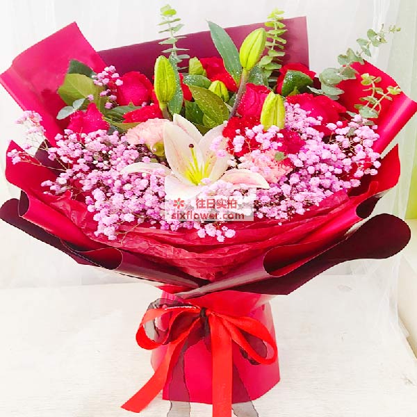 送莱西市威海东路67-11号公安局西50米的鲜花实拍图