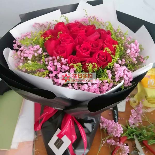 送罗定市榃宾街口金熙达电子厂的鲜花实拍图