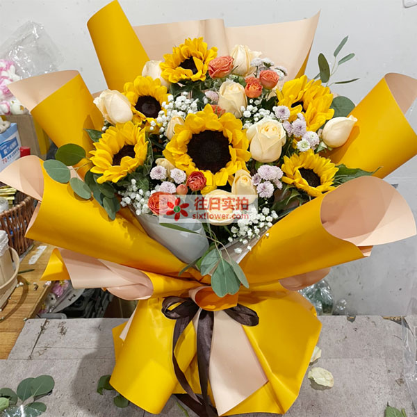 送荆门东宝区航空路湖老曹超市的鲜花实拍图