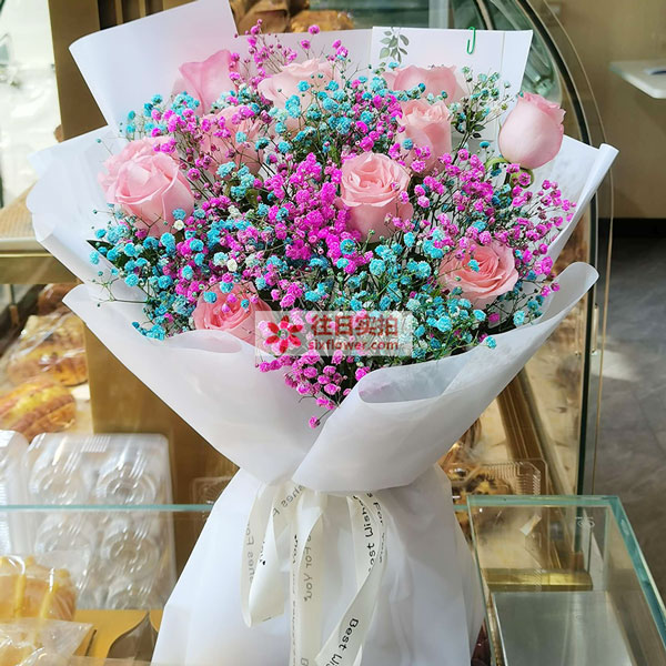 送临汾尧都区恒大二期13号楼三单元的鲜花实拍图