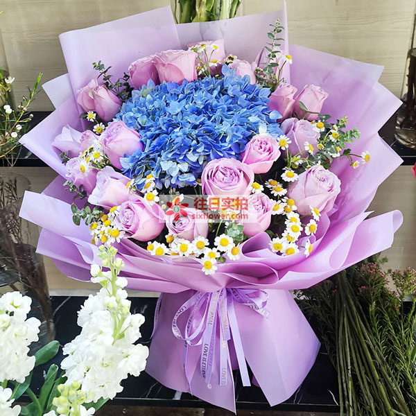 送海南省海口市恒大美丽沙天泽湾的鲜花实拍图