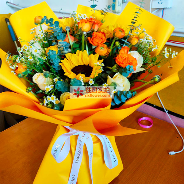 送鄂尔多斯市东胜区团结路泰裕世家的鲜花实拍图