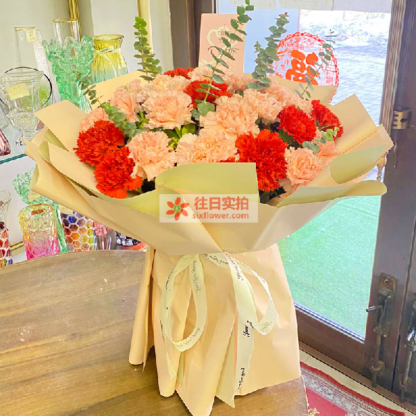 送方正县海外嘉园4号楼一单元的鲜花实拍图