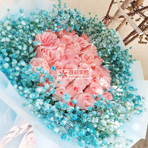 送成都新都区马家镇丁家大院的鲜花实拍图