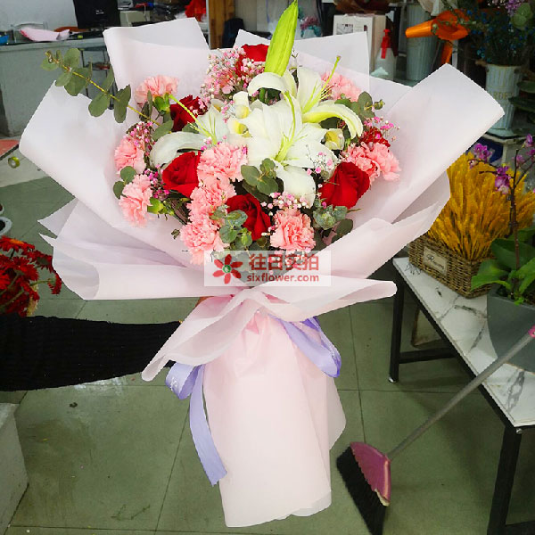 送铜陵市济技术开发区翠湖二路2888号的鲜花实拍图