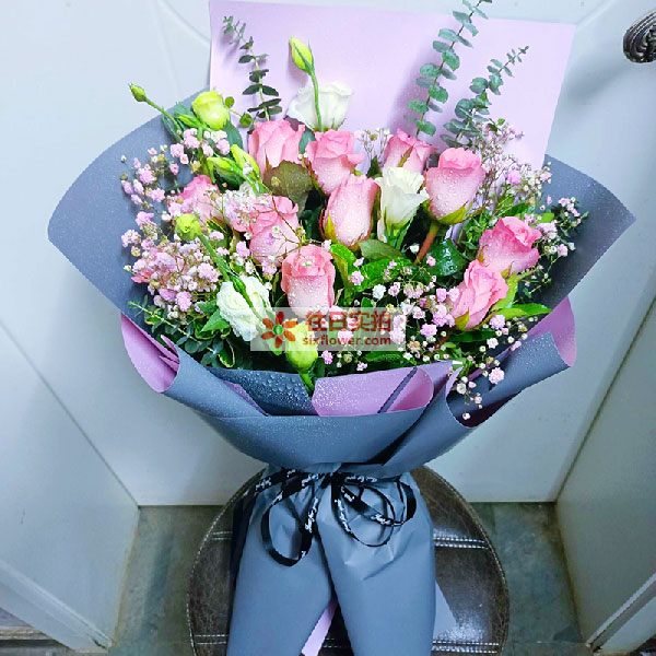 送濮阳华龙区中原路乙烯生活区四区十三号楼的鲜花实拍图