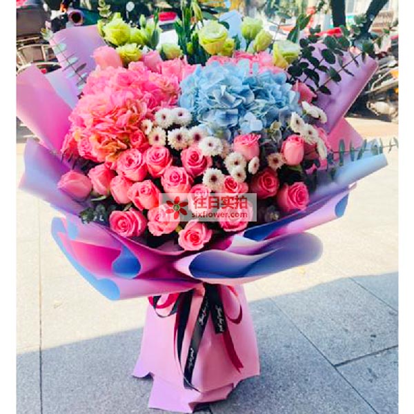 送防城港市港口区阳光海岸三期的鲜花实拍图