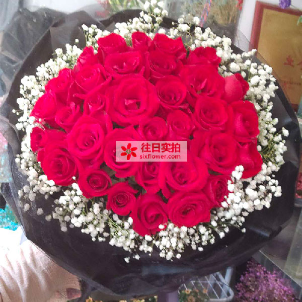 送新沂市棋盘镇精品女装的鲜花实拍图