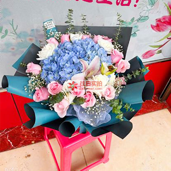 送新邵县严塘镇何记冷冻批发的鲜花实拍图