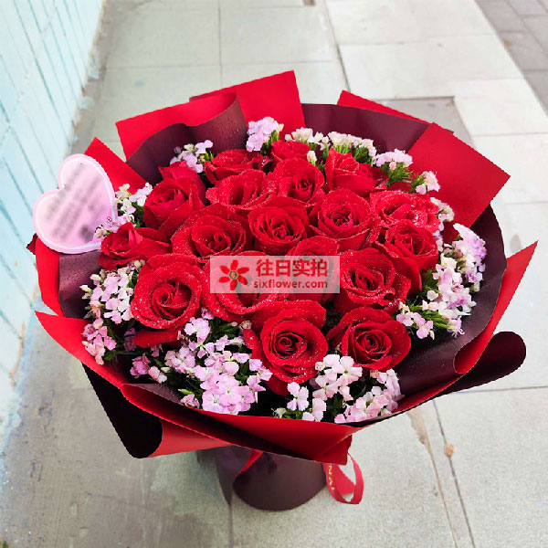 送新乡获嘉县新广场的鲜花实拍图