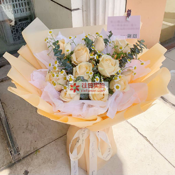 送扬州市江都区龙川北路70号的鲜花实拍图