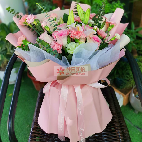 送澳门大炮台下街伟明轩地下A铺的鲜花实拍图