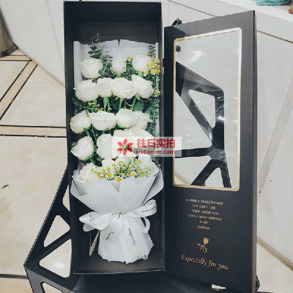 送温州龙港市泰和南路96号的鲜花实拍图