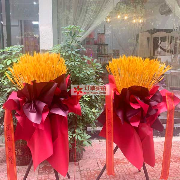 送咸阳兴平市西吴办纺织四路花园小区的鲜花实拍图