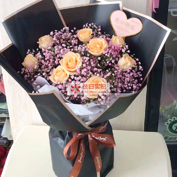 送吉林省延吉市局子街电业局综合楼的鲜花实拍图