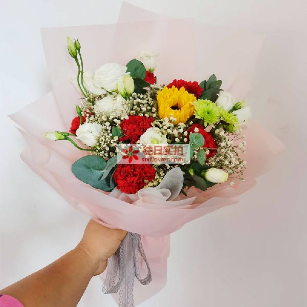 送白银市平川区电力路世纪春天小区的鲜花实拍图