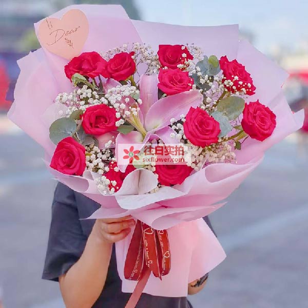 送贵州省黔南州布依族都匀市小围寨九小剑江新城二期的鲜花实拍图