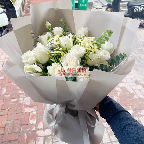 送安徽省池州市贵池区科苑小区的鲜花实拍图