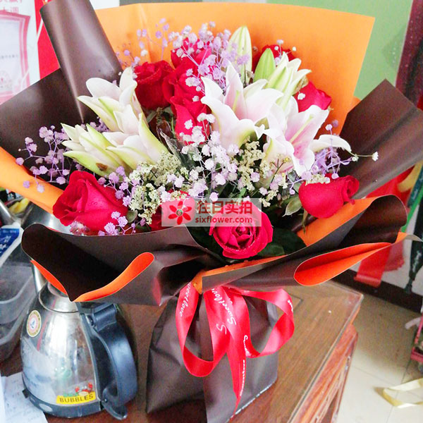 送珠海横琴镇洋环村的鲜花实拍图