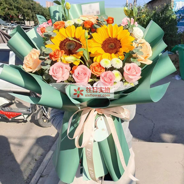 送怀来县北美枫情别墅东50米的鲜花实拍图