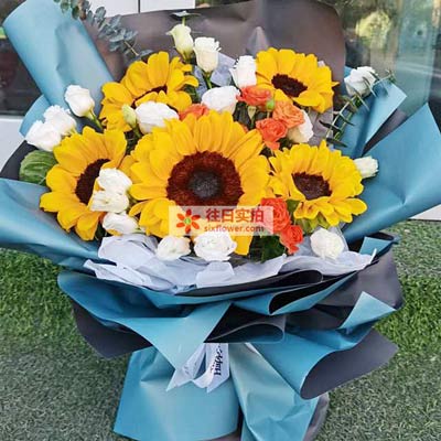 送克拉玛依市克拉玛依区永安小区的鲜花实拍图