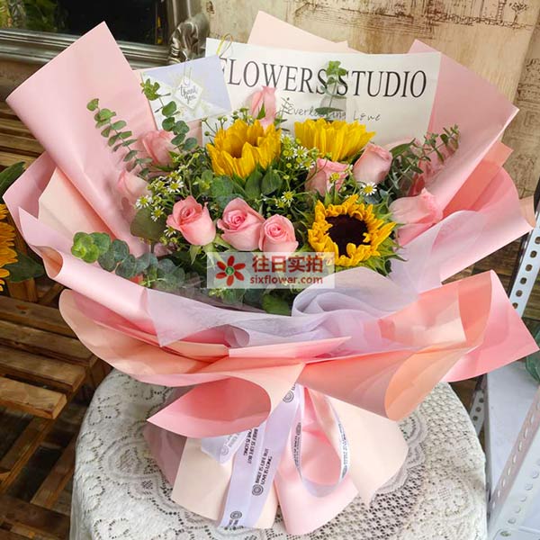 送池州贵池国丰花园的鲜花实拍图