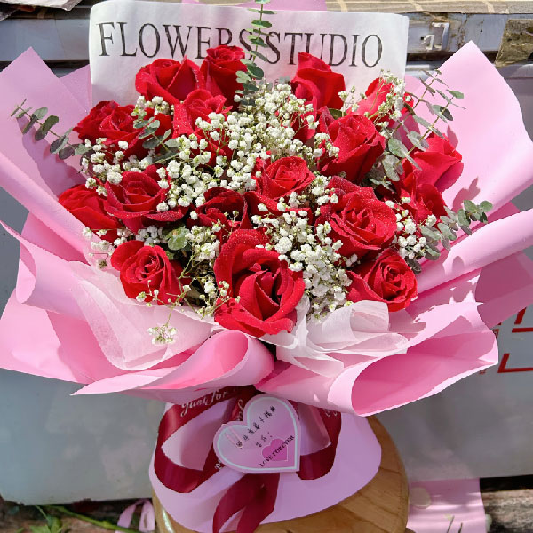 送宜昌西陵区运7酒店的鲜花实拍图