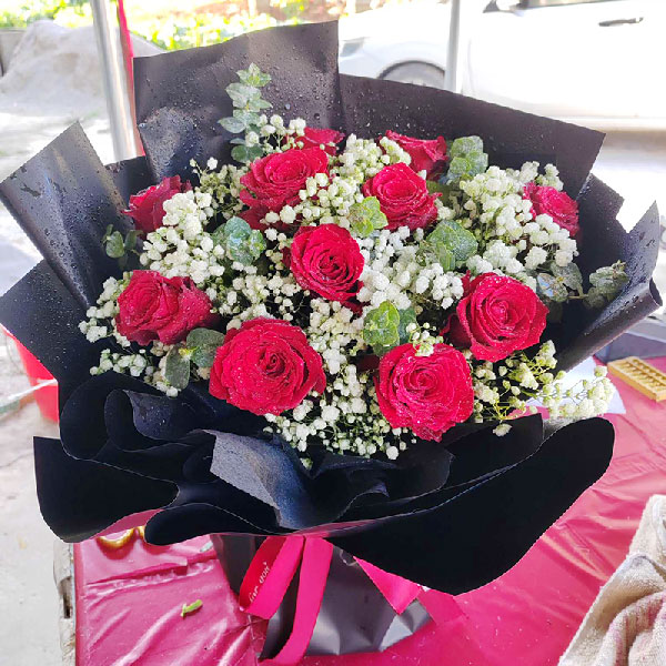 送涟源市福源路翌芙莱皮肤管理中心的鲜花实拍图