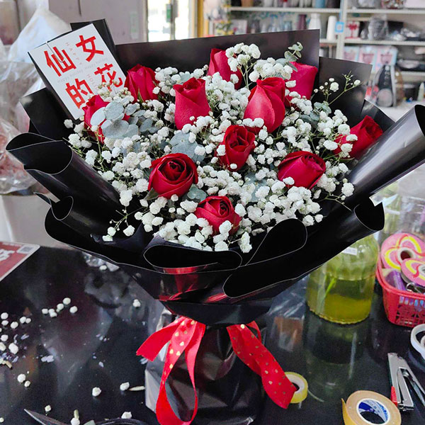 送晋中太谷县西关正街教具厂对面的鲜花实拍图